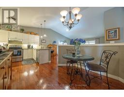 8 - 1241 BEAVERBROOK AVENUE - 7