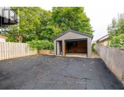 1103 TRAFALGAR STREET - 35