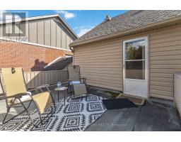 142 ELWORTHY AVENUE - 27