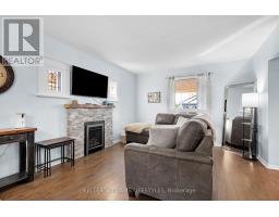 76 CONNAUGHT AVENUE - 3