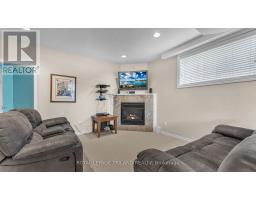 193 TANOAK DRIVE - 32