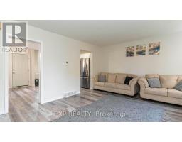 960B EAGLE CRESCENT - 9