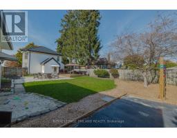 4512 COLONEL TALBOT ROAD - 37