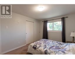 34 BLUE RIDGE CRESCENT - 20