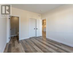 21 JOHN POUND ROAD S - 24