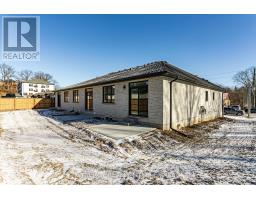21 JOHN POUND ROAD S - 7