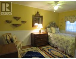 56 - 198 SPRINGBANK DRIVE - 15