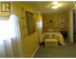 56 - 198 SPRINGBANK DRIVE - 18