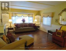 56 - 198 SPRINGBANK DRIVE - 6