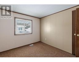 12 REDFORD DRIVE - 20