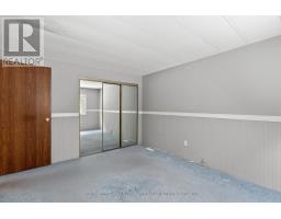 12 REDFORD DRIVE - 25