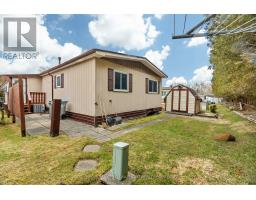 12 REDFORD DRIVE - 41