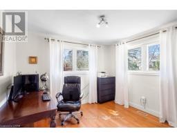 688 WESTMOUNT HILLS DRIVE E - 17