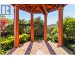 19 SHADY LANE - 36