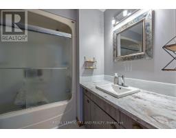 7 - 70 GLENROY ROAD - 22