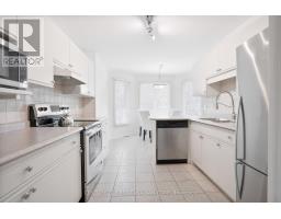 28 - 70 SUNNYSIDE DRIVE - 10