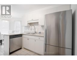 28 - 70 SUNNYSIDE DRIVE - 11