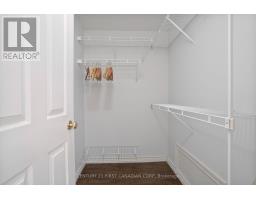 28 - 70 SUNNYSIDE DRIVE - 25