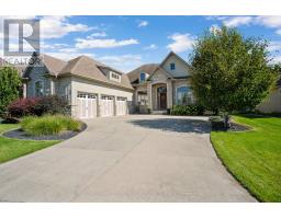 37 BARON CRESCENT - 1
