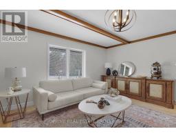 58 ANDOVER DRIVE - 15