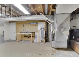 58 ANDOVER DRIVE - 31