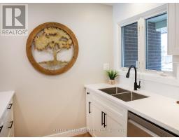 236 TWEEDSMUIR AVENUE - 10