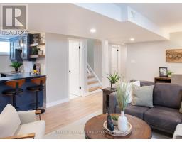 236 TWEEDSMUIR AVENUE - 18