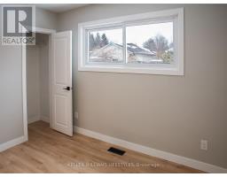 236 TWEEDSMUIR AVENUE - 28