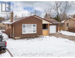 236 TWEEDSMUIR AVENUE - 38