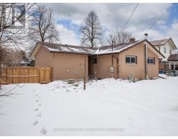 236 TWEEDSMUIR AVENUE - 40
