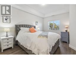 305 - 100 THE PROMENADE - 19