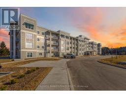 305 - 100 THE PROMENADE - 3