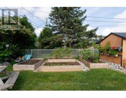 82 QUEENSTON CRESCENT - 27