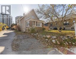 23 CARFRAE STREET - 1
