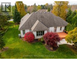 27 WYNFIELD LANE W - 37