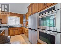 110 - 25 BECHER STREET - 13