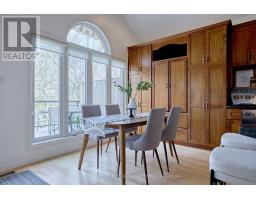 110 - 25 BECHER STREET - 17