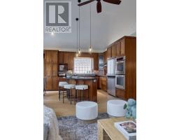 110 - 25 BECHER STREET - 20