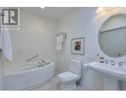 110 - 25 BECHER STREET - 29