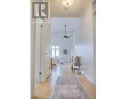 110 - 25 BECHER STREET - 5