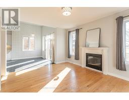 1016 UPPER THAMES DRIVE - 23