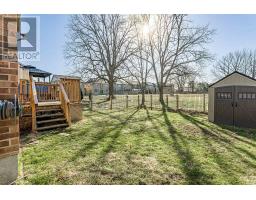 1016 UPPER THAMES DRIVE - 37