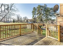 1016 UPPER THAMES DRIVE - 39