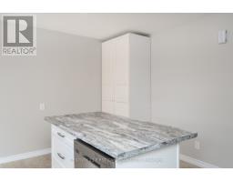 111 WOODROW CRESCENT - 28