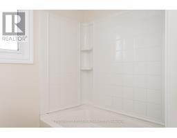 111 WOODROW CRESCENT - 7