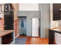 302 - 64 WELLINGTON STREET - 4