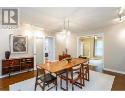 62 HAMPTON CRESCENT - 16