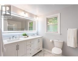 62 HAMPTON CRESCENT - 30