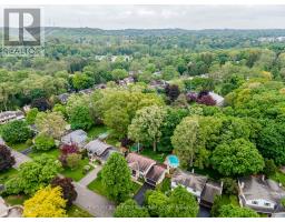 62 HAMPTON CRESCENT - 47