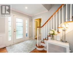 62 HAMPTON CRESCENT - 6